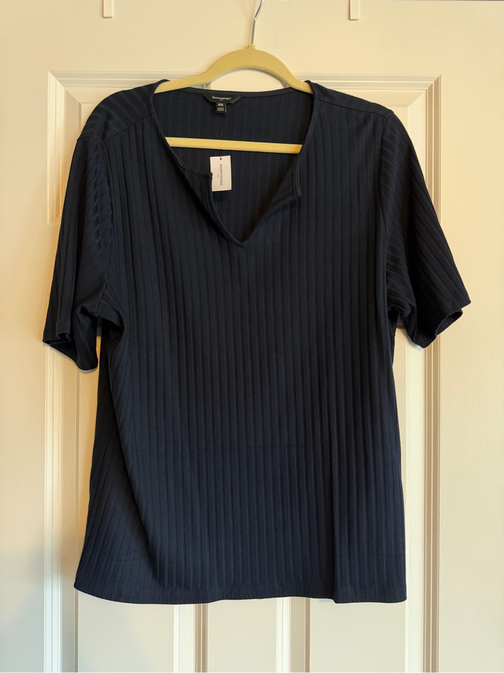 Banana Republic Navy Ribbed V-Neck Short Sleeve Top